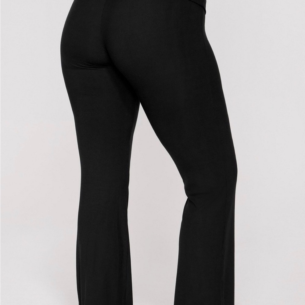 YITTY Soft Rib Foldover Pants - Picture 3 of 6